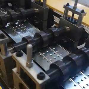 Líneas de fabricación de perfiles para plataformas de andamios